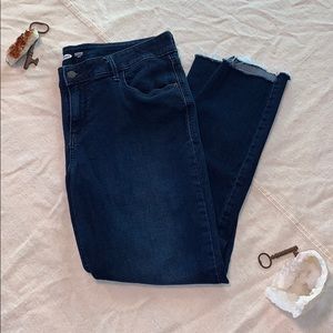 Old Navy 14 Rockstar Super Skinny Ankle Jeans